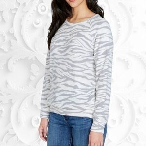 Buffalo David Bitton Animal Printed Ultra Soft Long Sleeve Top Size Medium